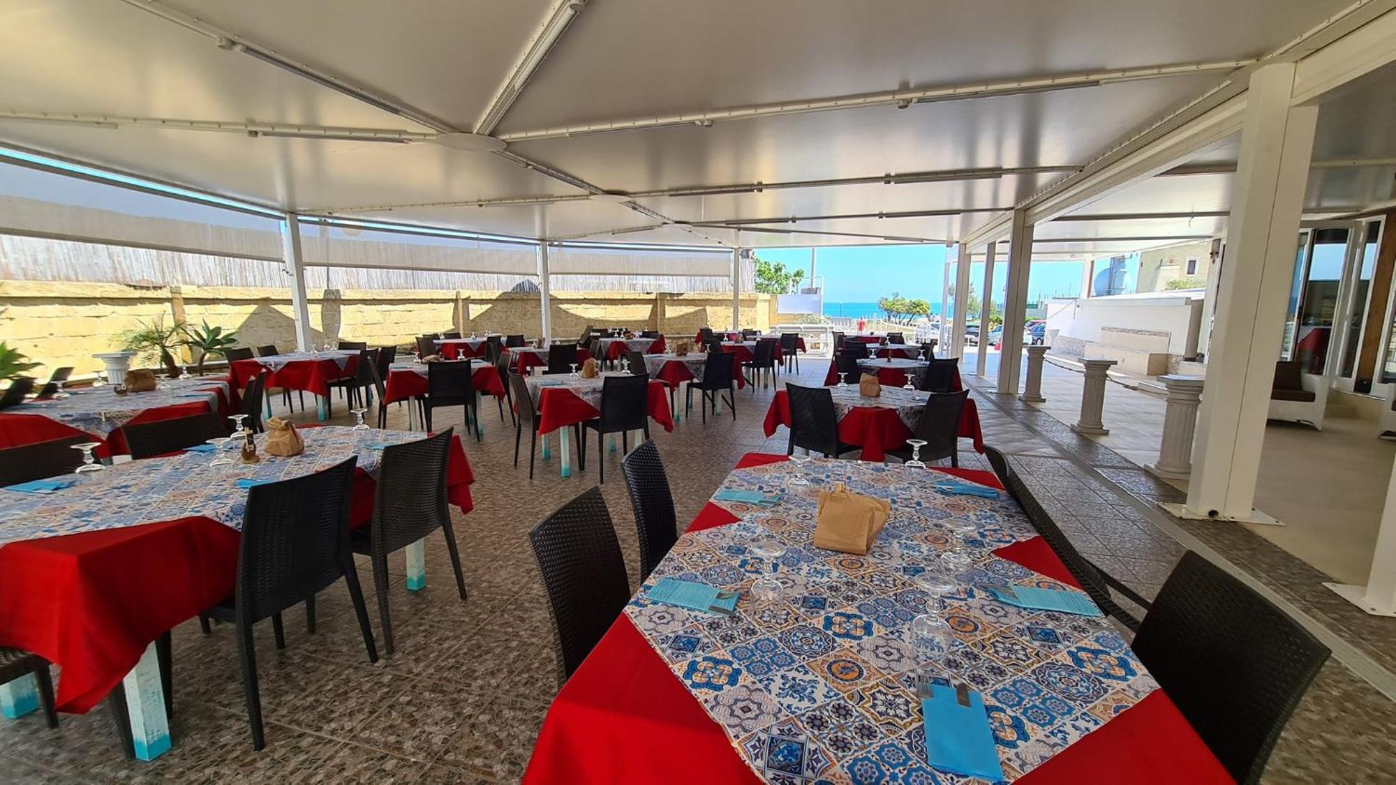 Hotel Alba Chiara Sant'Andrea Salento Exteriör bild
